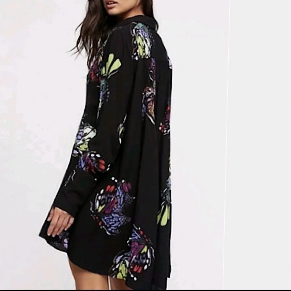 Free People Field Of Butterflies Printed Hi-Low Tunic Black Size S - Picture 5 of 16